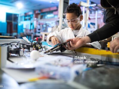 Grade 3-5: Build Robots With Tinkercad & Arduino! Summer Camp (Ages 8–12)